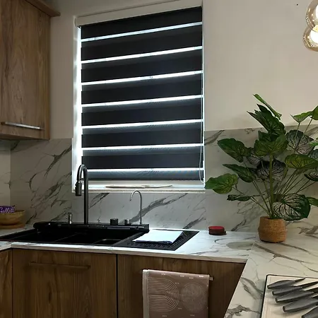 Panoramic Sea & Valley View 2br Sleeps 4 *