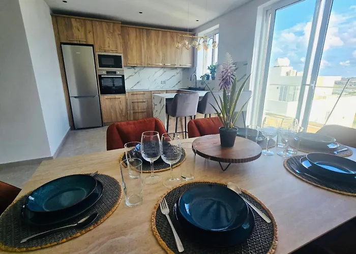 Apartment Panoramic Sea & Valley View 2br Sleeps 4 *