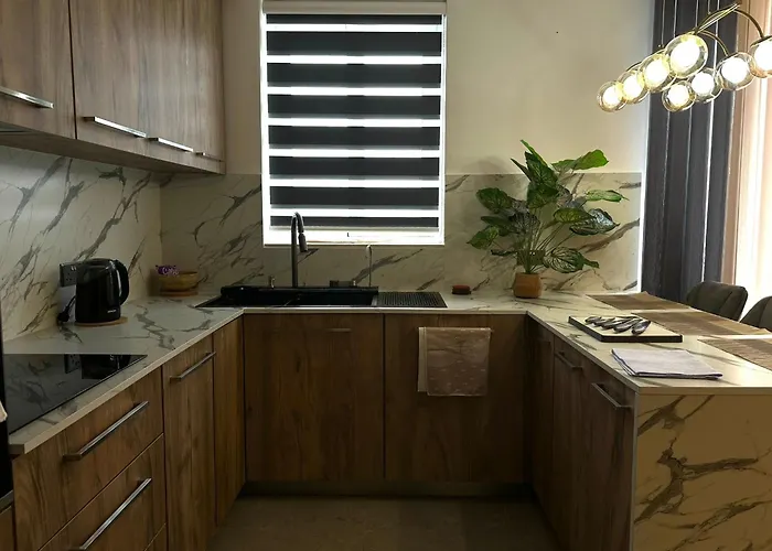 Apartment Panoramic Sea & Valley View 2br Sleeps 4